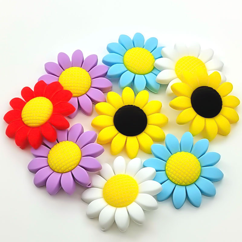 5pcs-Sunflower-Silicone-Teether-Beads-Food-Grade-Rodents-for-DIY-Baby-Teething-Pacifier-Chain-Pendant-Accessories-2.jpg