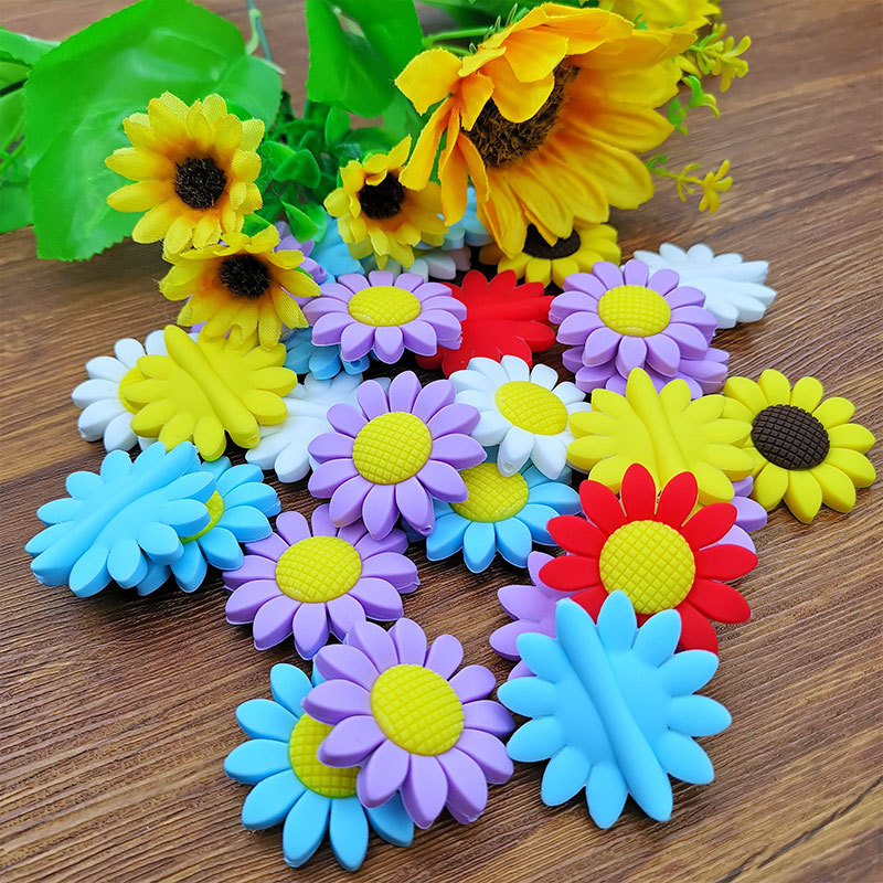 5pcs-Sunflower-Silicone-Teether-Beads-Food-Grade-Rodents-for-DIY-Baby-Teething-Pacifier-Chain-Pendant-Accessories.jpg