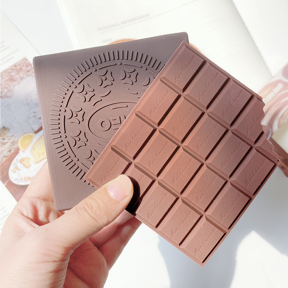 ALLTU-On-page-80-Korean-creative-stationery-chocolate-notepad-sticker-Valentine-s-Day-chocolate-fragrance-notepad-3.jpg